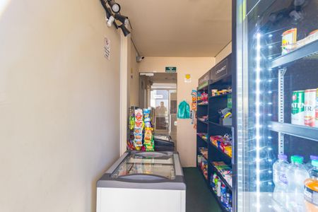 Apartamento à venda com 83m², 3 quartos e 2 vagasMini Mercado