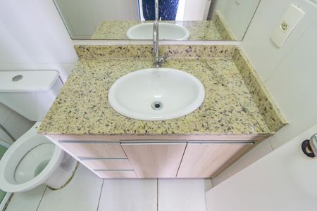 Apartamento à venda com 83m², 3 quartos e 2 vagasDetalhe Banheiro - Social