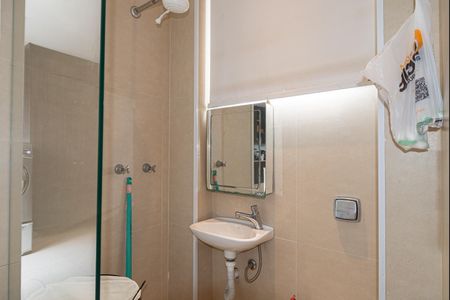 Apartamento à venda com 475m², 4 quartos e 4 vagasBanheiro de Serviço