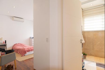 Apartamento à venda com 475m², 4 quartos e 4 vagasSuíte 2