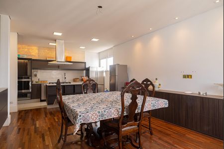 Apartamento à venda com 475m², 4 quartos e 4 vagasCozinha - Copa