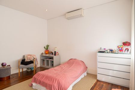 Apartamento à venda com 475m², 4 quartos e 4 vagasSuíte 2