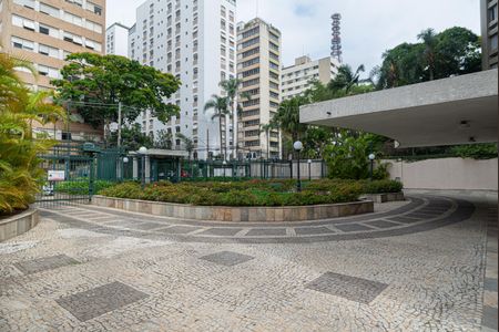 Apartamento à venda com 475m², 4 quartos e 4 vagasÁrea comum - Jardim/Entrada do Condomínio
