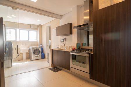Apartamento à venda com 475m², 4 quartos e 4 vagasCozinha 2