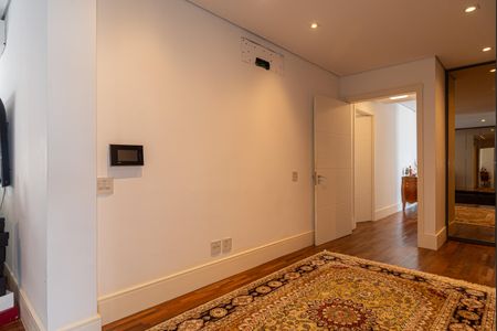 Apartamento à venda com 475m², 4 quartos e 4 vagasCloset da Suíte 1