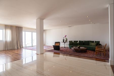 Apartamento à venda com 475m², 4 quartos e 4 vagasSala