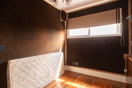 Apartamento à venda com 475m², 4 quartos e 4 vagasEscritório