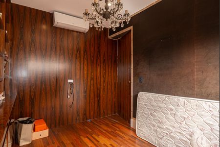 Apartamento à venda com 475m², 4 quartos e 4 vagasEscritório