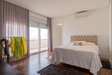 Apartamento à venda com 475m², 4 quartos e 4 vagasSuíte 4