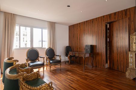 Apartamento à venda com 475m², 4 quartos e 4 vagasSala