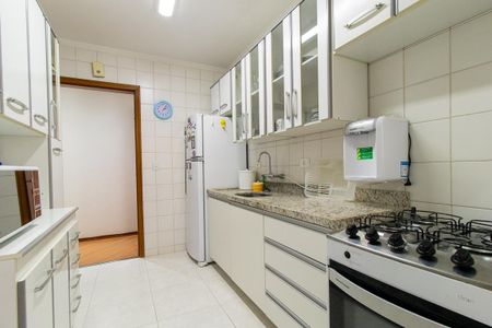 Apartamento para alugar com 90m², 3 quartos e 1 vagaCozinha 