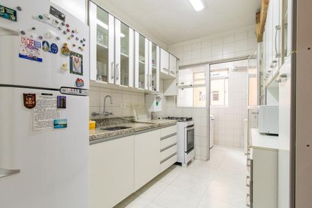 Apartamento para alugar com 90m², 3 quartos e 1 vagaCozinha 