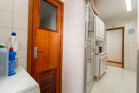 Apartamento para alugar com 90m², 3 quartos e 1 vagaÁrea de Serviço