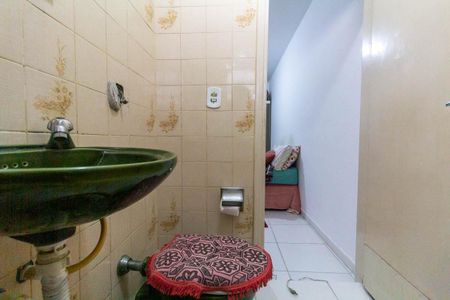 Casa à venda com 148m², 3 quartos e 2 vagasCasa 1: Banheiro