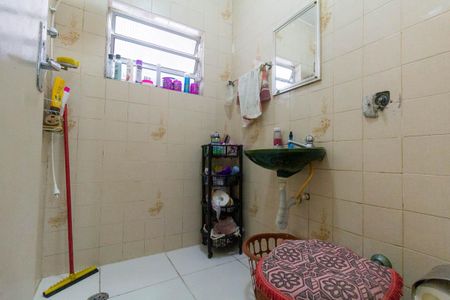 Casa à venda com 148m², 3 quartos e 2 vagasCasa 1: Banheiro