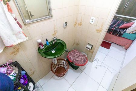 Casa à venda com 148m², 3 quartos e 2 vagasCasa 1: Banheiro