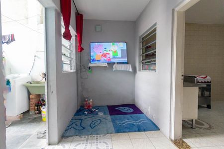 Casa à venda com 148m², 3 quartos e 2 vagasCasa 2: Sala