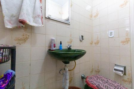 Casa à venda com 148m², 3 quartos e 2 vagasCasa 1: Banheiro