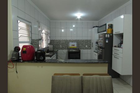 Casa à venda com 200m², 3 quartos e 3 vagasCozinha