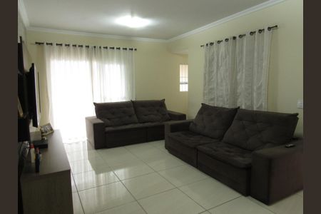 Sala de casa à venda com 3 quartos, 200m² em Bandeiras, Osasco