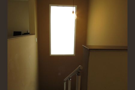 Corredores de casa à venda com 3 quartos, 200m² em Bandeiras, Osasco