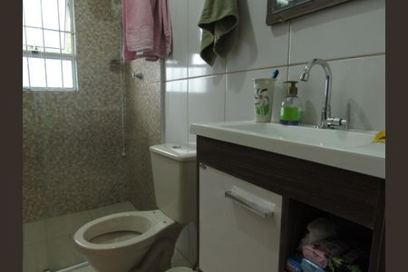 Casa à venda com 200m², 3 quartos e 3 vagasBanheiro da Suíte 1