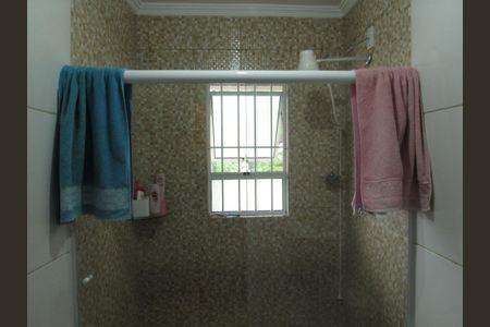 Casa à venda com 200m², 3 quartos e 3 vagasBanheiro da Suíte 1