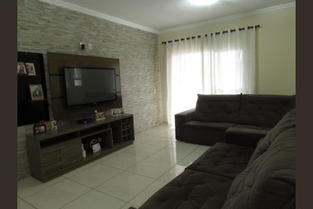 Sala de casa à venda com 3 quartos, 200m² em Bandeiras, Osasco