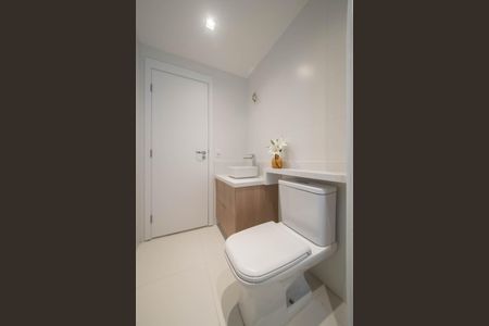 Apartamento à venda com 81m², 2 quartos e 1 vagaBanheiro Social