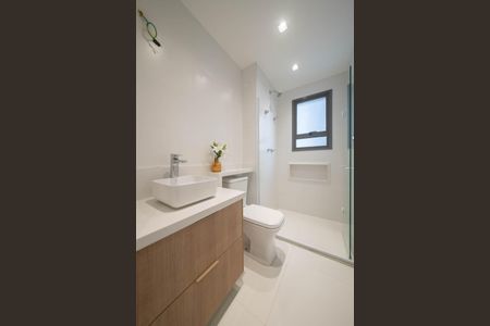 Apartamento à venda com 81m², 2 quartos e 1 vagaBanheiro Social