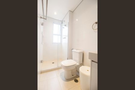 Apartamento para alugar com 96m², 2 quartos e 3 vagas Apartamento para alugar com 96m², 2 quartos e 3 vagasBanheiro da Suíte 2