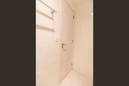 Apartamento para alugar com 96m², 2 quartos e 3 vagas Apartamento para alugar com 96m², 2 quartos e 3 vagasBanheiro da Suíte 1