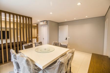 Sala de apartamento à venda com 2 quartos, 96m² em Alphaville Empresarial, Barueri