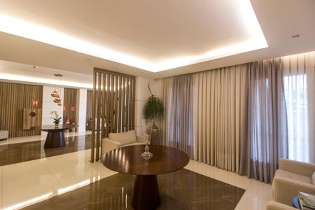 Apartamento para alugar com 96m², 2 quartos e 3 vagasHall social