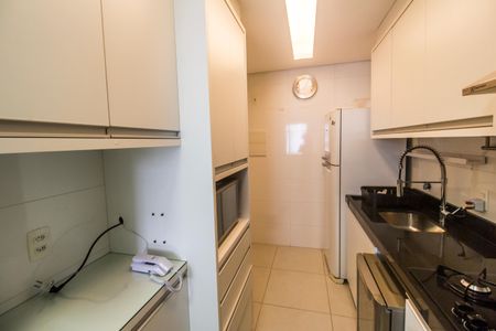 Apartamento para alugar com 96m², 2 quartos e 3 vagas Apartamento para alugar com 96m², 2 quartos e 3 vagasCozinha