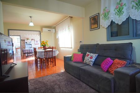 Sala de casa à venda com 3 quartos, 90m² em Rincão, Novo Hamburgo