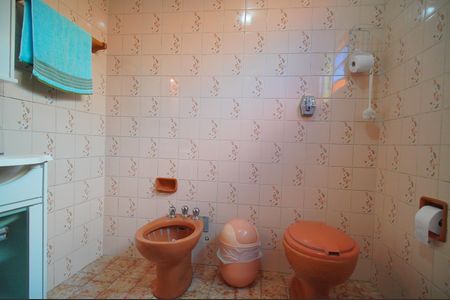 Casa à venda com 90m², 3 quartos e 1 vagaBanheiro