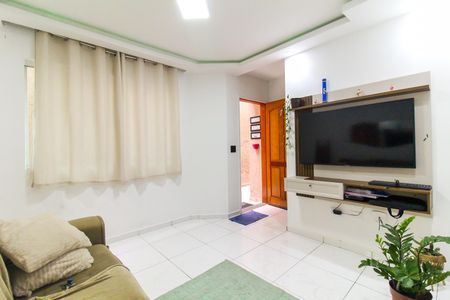 Casa de condomínio à venda com 70m², 2 quartos e 1 vagaSala