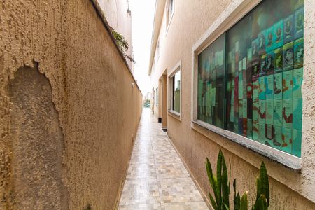 Casa de condomínio à venda com 70m², 2 quartos e 1 vagaÁrea externa