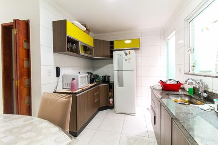 Casa de condomínio à venda com 70m², 2 quartos e 1 vagaCozinha