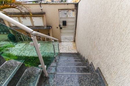 Casa de condomínio à venda com 70m², 2 quartos e 1 vagaEntrada