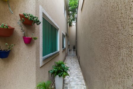 Casa de condomínio à venda com 70m², 2 quartos e 1 vagaÁrea externa