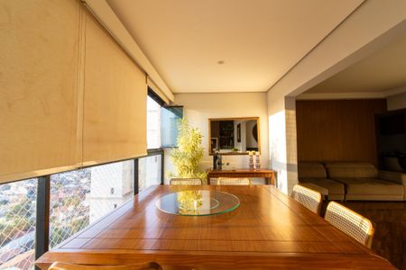 Apartamento para alugar com 117m², 3 quartos e 2 vagasSala/Varanda