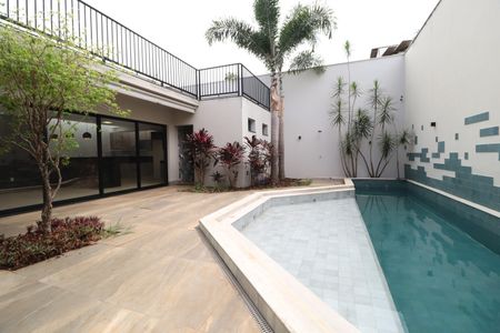 Casa para alugar com 435m², 4 quartos e 4 vagasPiscina