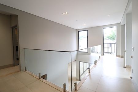 Casa para alugar com 435m², 4 quartos e 4 vagasHall Quartos