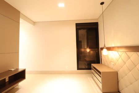 Casa para alugar com 435m², 4 quartos e 4 vagasQuarto 2 - Suíte