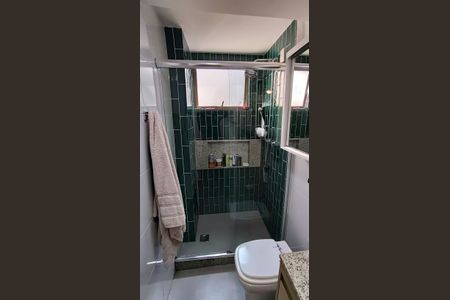 Apartamento à venda com 92m², 2 quartos e 1 vaga Apartamento à venda com 92m², 2 quartos e 1 vagaBanheiro da Suíte