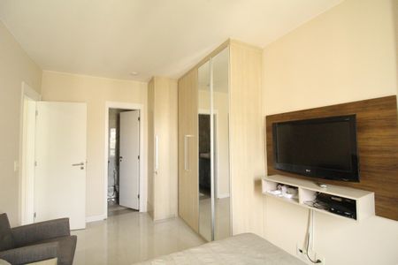 Apartamento à venda com 78m², 2 quartos e 2 vagasSuíte