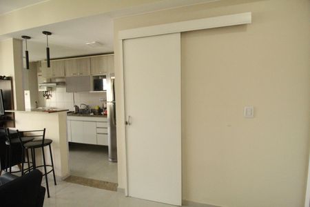 Apartamento à venda com 78m², 2 quartos e 2 vagasSala 