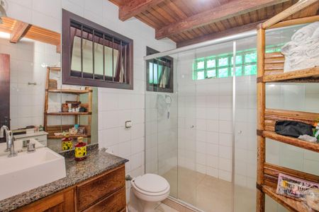 Casa à venda com 500m², 3 quartos e 4 vagas Casa à venda com 500m², 3 quartos e 4 vagasBanheiro - Casa Principal